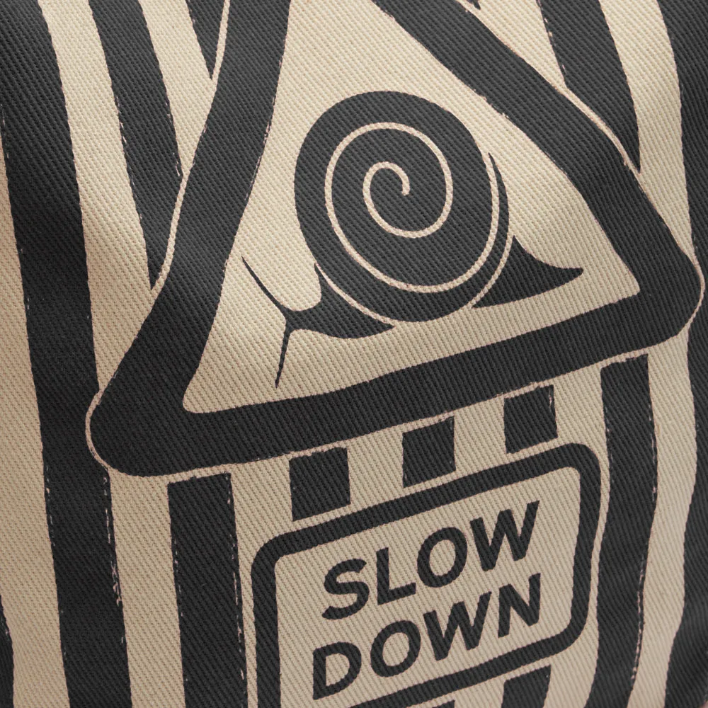 BLACK SLOW DOWN JEAN TOTE