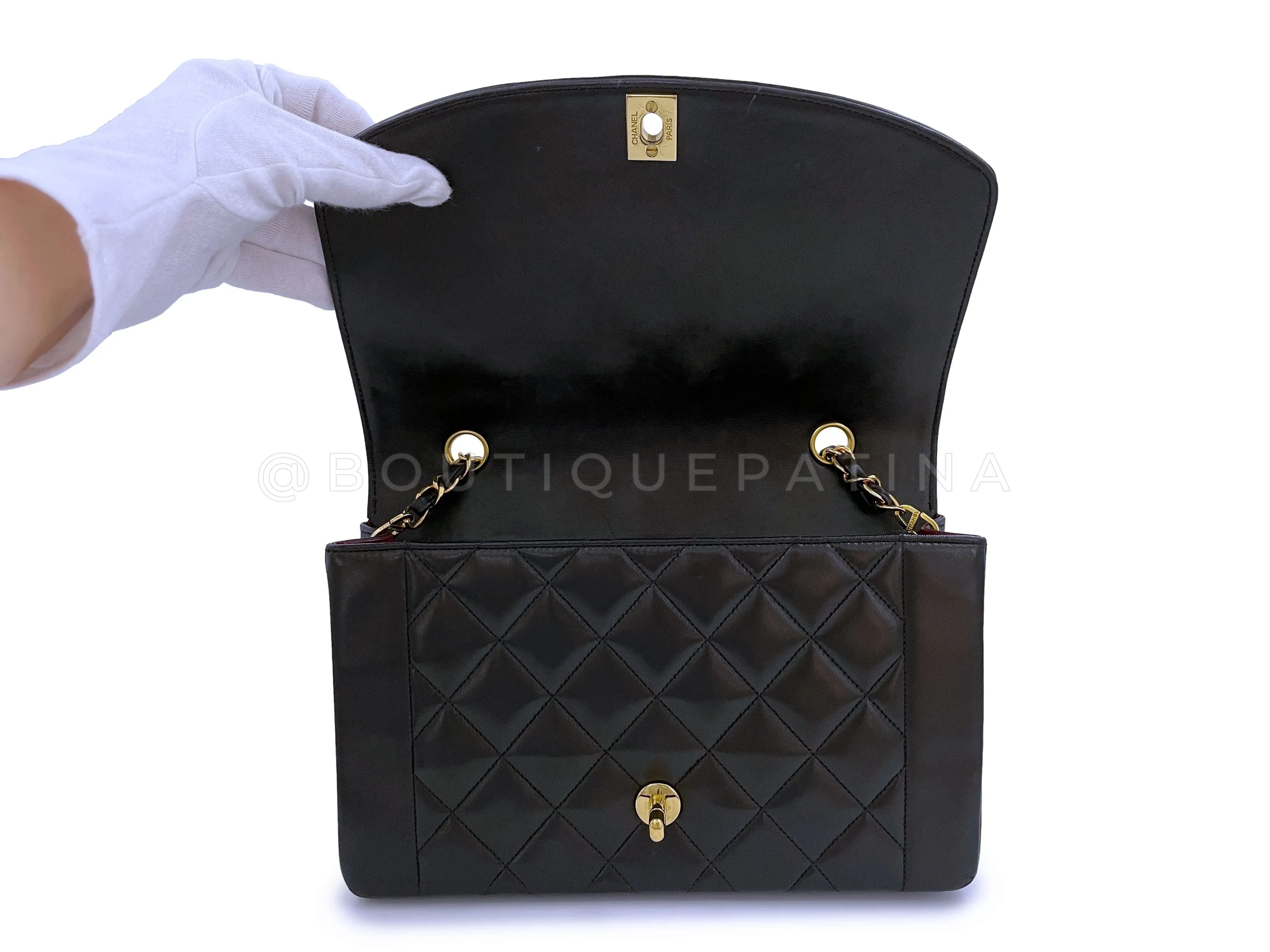 Chanel 1991 Vintage Black Classic Medium Diana Flap Bag 24k GHW Lambskin