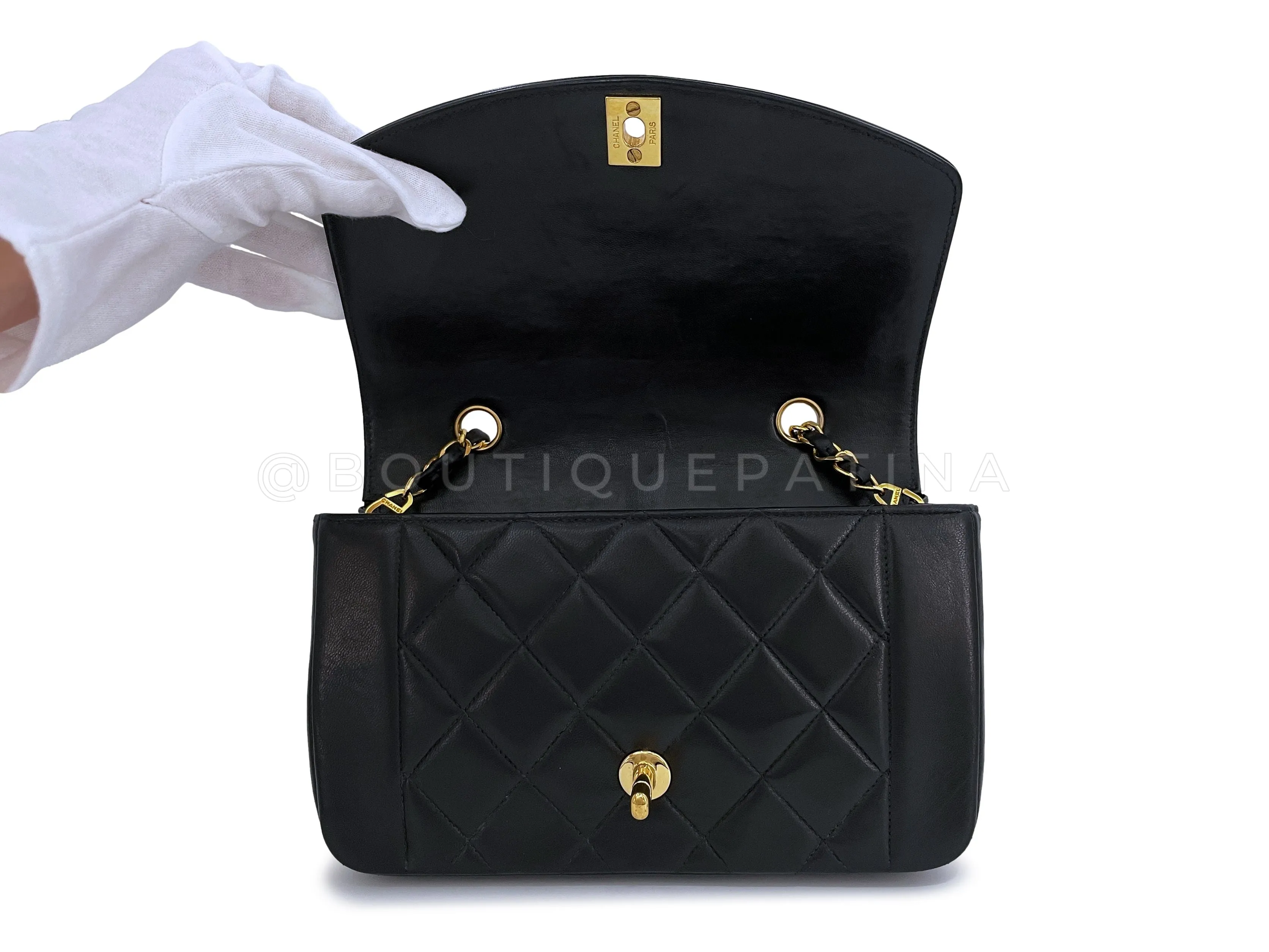 Chanel 1994 Vintage Black Small Diana Flap Bag Lambskin 24k GHW