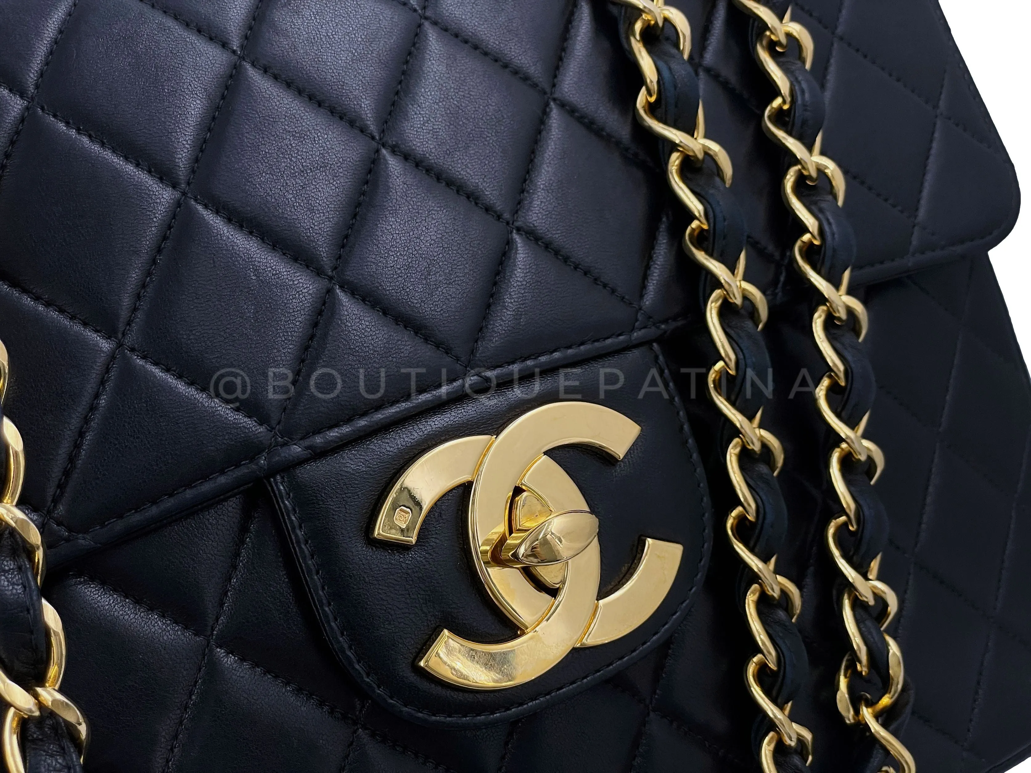 Chanel 1996 Vintage Jumbo Classic Flap Bag Black Lambskin 24k GHW