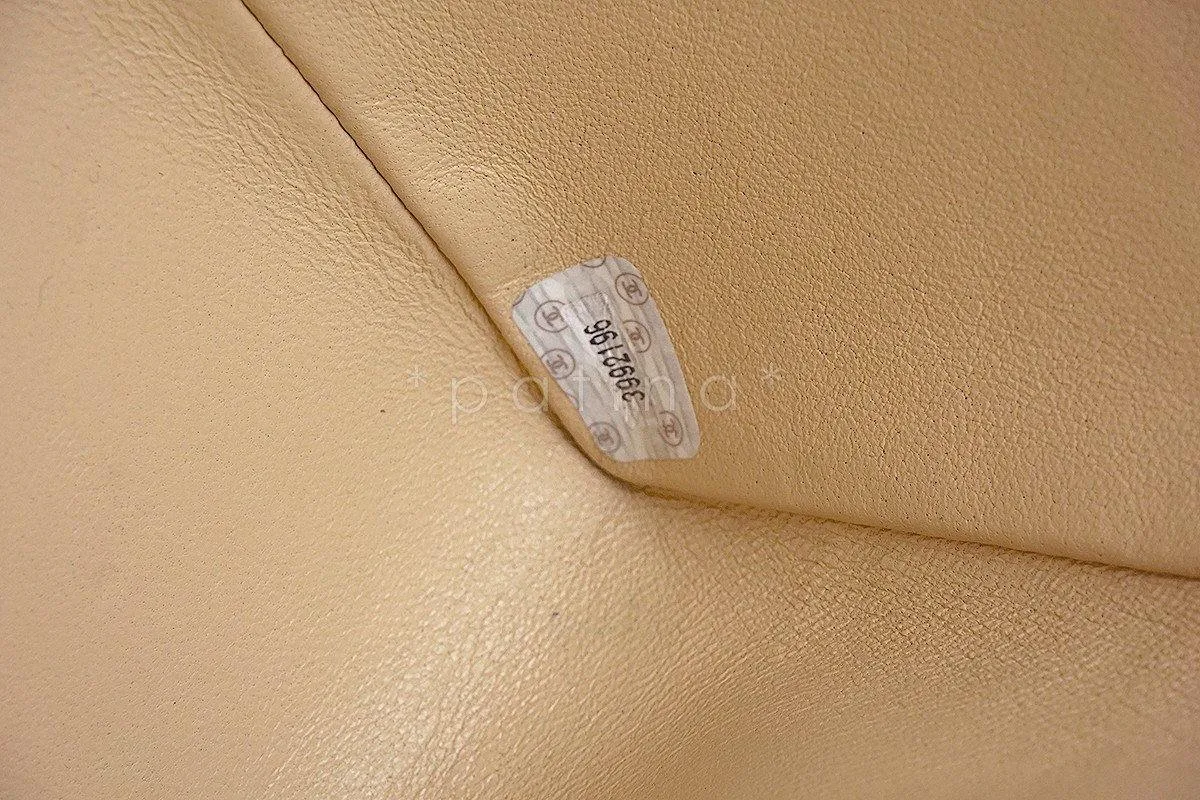 Chanel Beige Vintage Jumbo 2.55 Classic Flap Bag