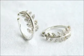 Leaf Ring, Simple leaf knuckle ring, knuckle leaf ring, leaf ring, fern leaf ring, silver fern ring - 925 Sterling Silver (SR-111)