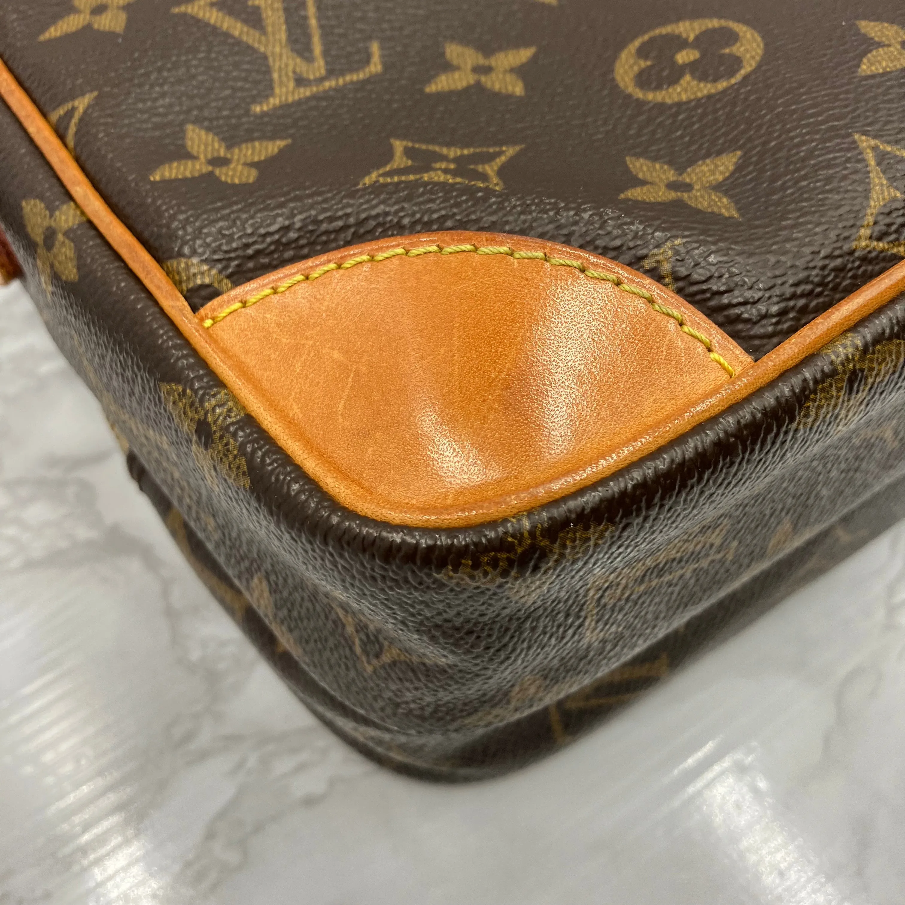 LOUIS VUITTON amazon