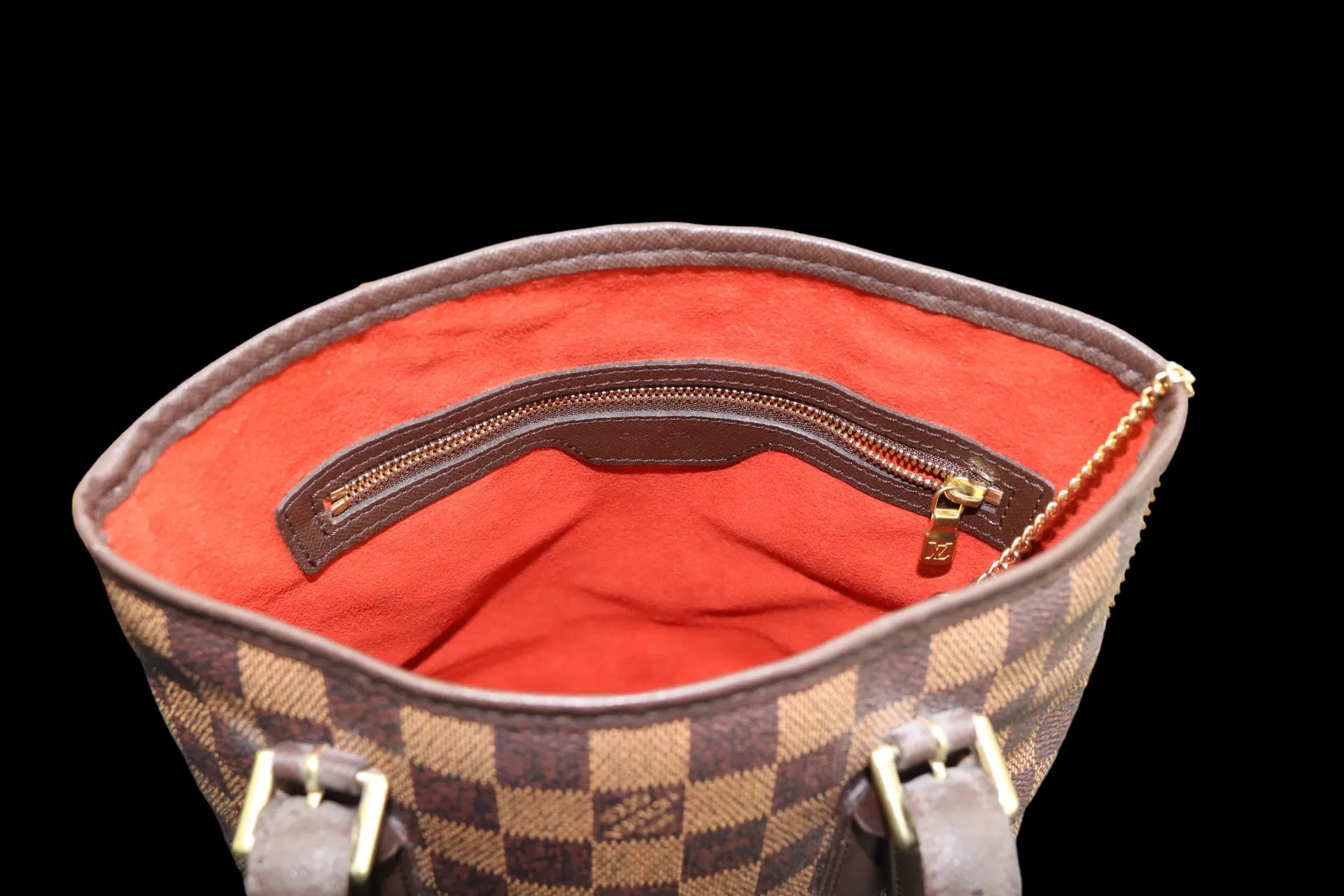 Louis Vuitton Damier Ebene Marai Bucket Bag