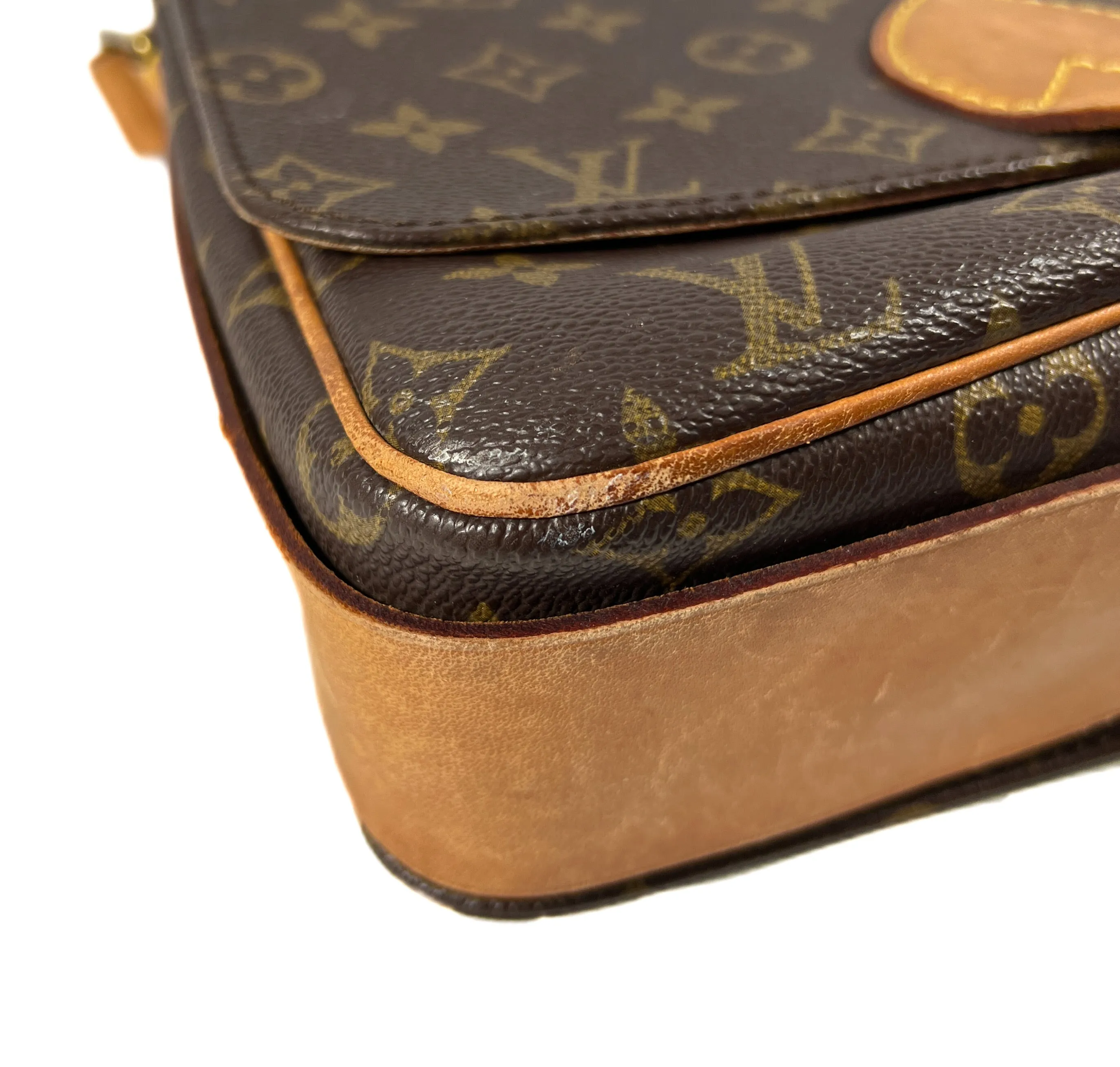 Louis Vuitton monogram Cartouchiere 26/GM crossbody