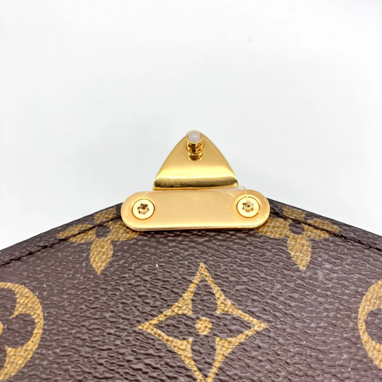 LOUIS VUITTON Monogram Metis