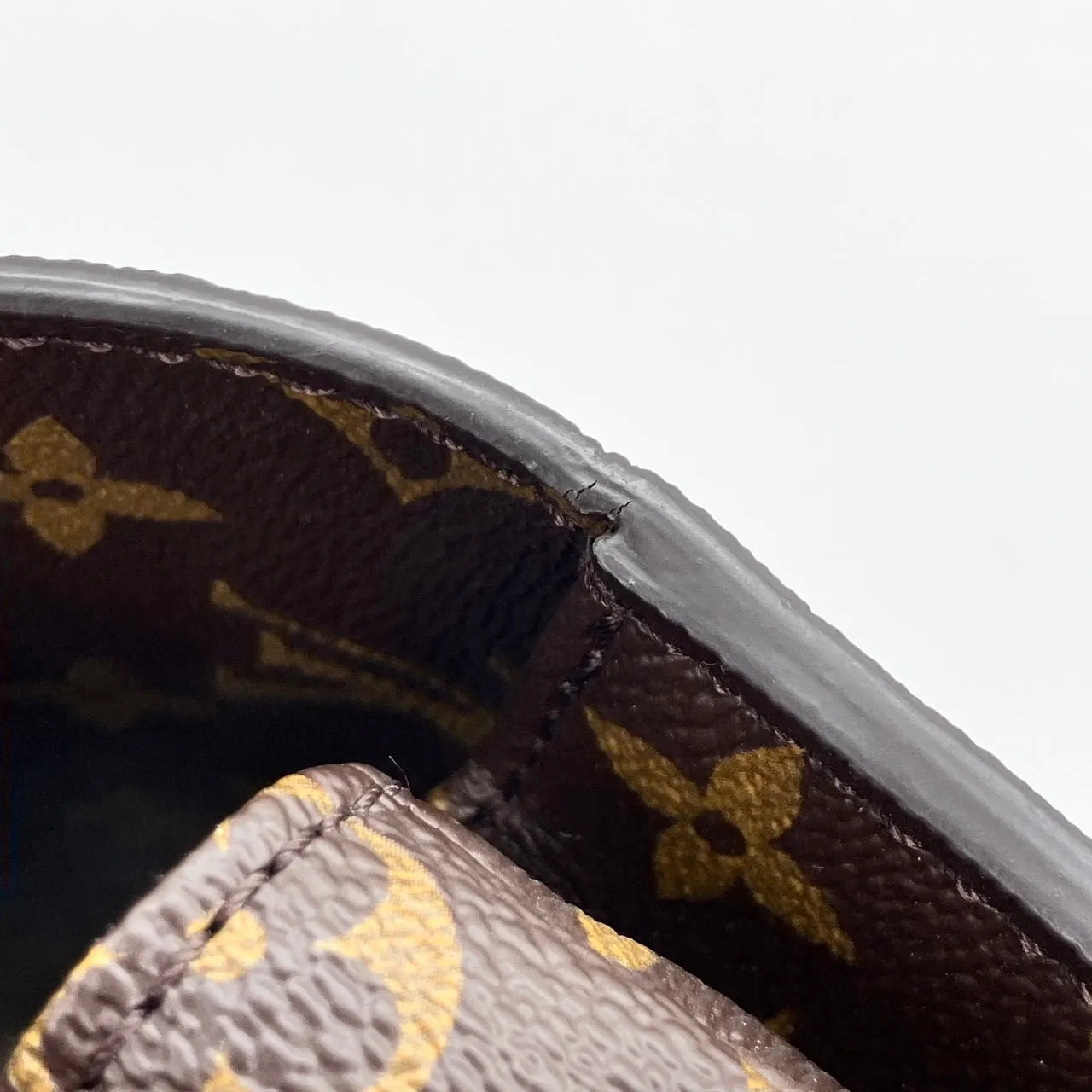 LOUIS VUITTON Monogram Metis